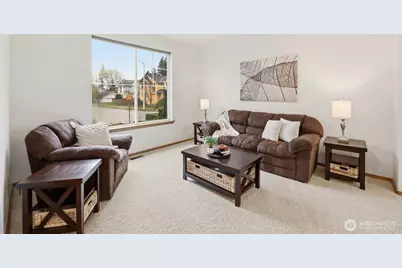 20101 11th Avenue W, Lynnwood, WA 98036 - Photo 3