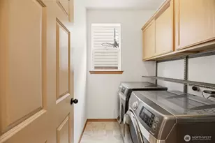 20101 11th Ave W, Lynnwood, WA 98036 - Photo 15