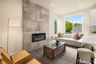319 NW 87th St, Seattle, WA 98117 - Photo 9