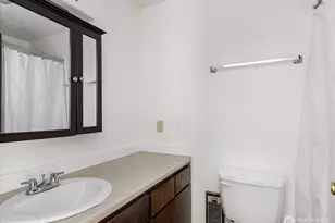 2642 Olympic Dr, Oak Harbor, WA 98277 - Photo 17