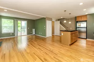 2816 SW Adams St, Seattle, WA 98126 - Photo 11