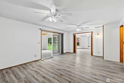 8011 188th Avenue SW, Rochester, WA 98579 - Photo 11