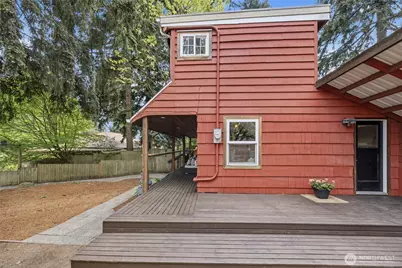 15749 Wallingford Avenue N, Shoreline, WA 98133 - Photo 31