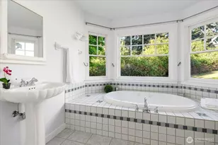 321 Windantide Pl, Freeland, WA 98249 - Photo 25