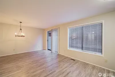 11243 NE 131st Lane, Kirkland, WA 98034 - Photo 3