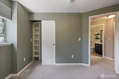 10421 92 Street Ct SW, Tacoma, WA 98498 - Photo 17