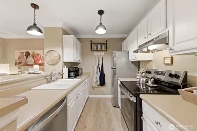 31500 33rd Place SW #B103, Federal Way, WA 98023 - Photo 5