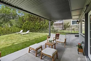 133 N 205th St, Shoreline, WA 98133 - Photo 19