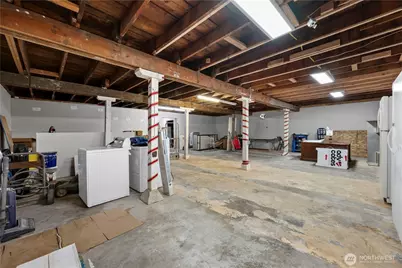 1604 Highway 99, Lynnwood, WA 98037 - Photo 17