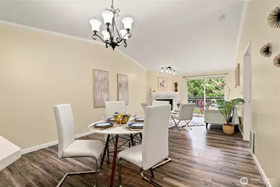12618 100th Lane NE #J248, Kirkland, WA 98034 - Photo 9