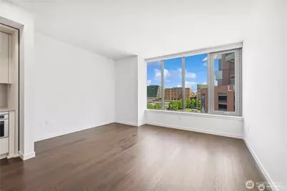 590 1st Avenue S #816, Seattle, WA 98104 - Photo 3