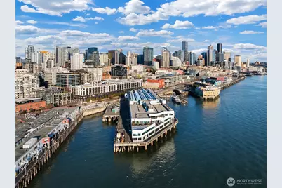 2716 Elliott #402, Seattle, WA 98121 - Photo 31