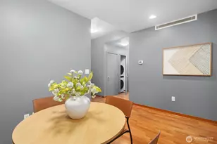 2716 Elliott, Seattle, WA 98121 - Photo 7