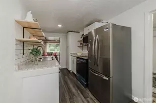 2122 15th St, Bremerton, WA 98312 - Photo 15