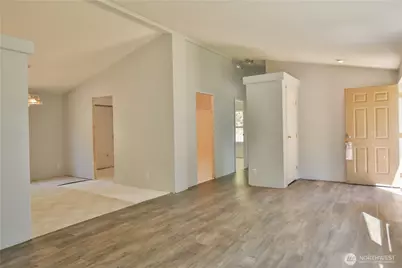 4717 Hansen Drive, Clinton, WA 98236 - Photo 5