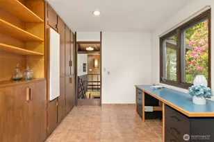 14517 Henderson Rd NE, Bainbridge Island, WA 98110 - Photo 15