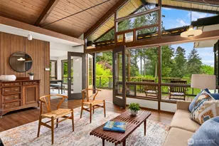 14517 Henderson Rd NE, Bainbridge Island, WA 98110 - Photo 11
