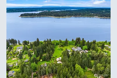 14517 Henderson Road NE, Bainbridge Island, WA 98110 - Photo 39