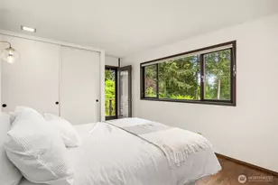 14517 Henderson Rd NE, Bainbridge Island, WA 98110 - Photo 17