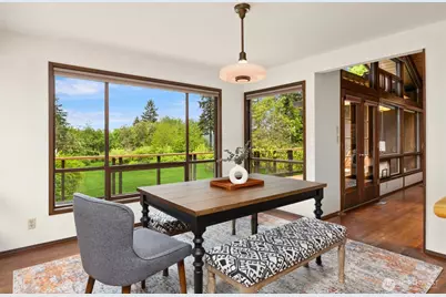 14517 Henderson Road NE, Bainbridge Island, WA 98110 - Photo 13