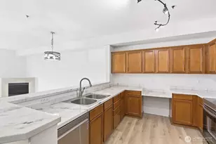 14915 38th Dr SE, Bothell, WA 98012 - Photo 7