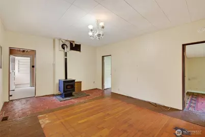 943 Fall Creek Road, Longview, WA 98632 - Photo 9
