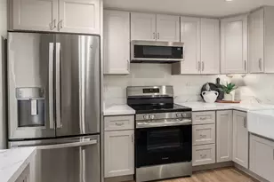 12517 22nd Ave NE, Seattle, WA 98125 - Photo 5