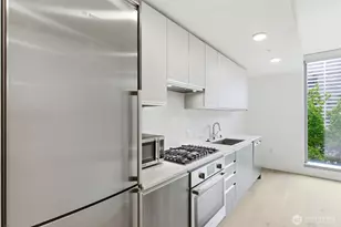 800 Columbia St, Seattle, WA 98104 - Photo 7