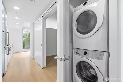 800 Columbia Street #702, Seattle, WA 98104 - Photo 9