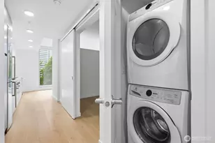 800 Columbia St, Seattle, WA 98104 - Photo 9