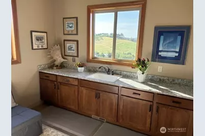 4062 Knowles Road, Wenatchee, WA 98801 - Photo 13