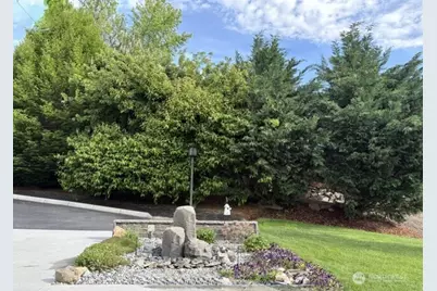 4062 Knowles Road, Wenatchee, WA 98801 - Photo 3