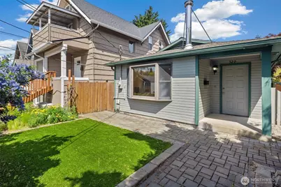 520 N 79th Street, Seattle, WA 98103 - Photo 27