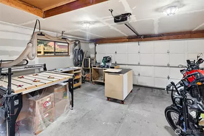 520 N 79th Street, Seattle, WA 98103 - Photo 25