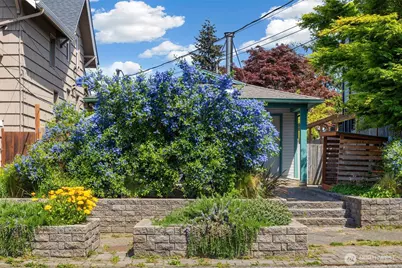 520 N 79th Street, Seattle, WA 98103 - Photo 3
