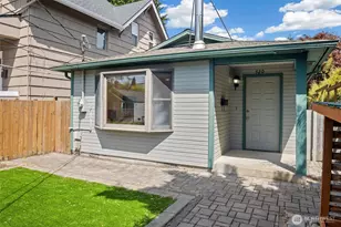 520 N 79th St, Seattle, WA 98103 - Photo 1