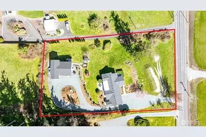 1387 Scenic Heights Road, Oak Harbor, WA 98277 - Photo 3