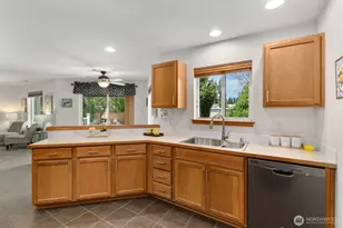 16606 SE 260th St, Covington, WA 98042 - Photo 11