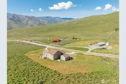 552 Bill Shaw Road, Pateros, WA 98846 - Photo 9