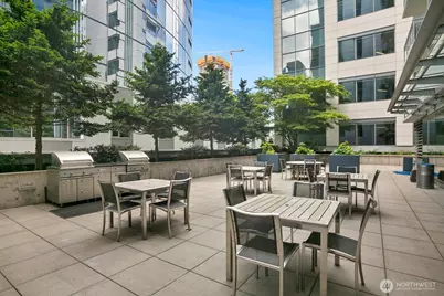 820 Blanchard Street #910, Seattle, WA 98121 - Photo 19