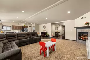 138 S Nevada Ave, East Wenatchee, WA 98802 - Photo 9