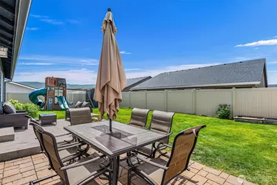 138 S Nevada Avenue, East Wenatchee, WA 98802 - Photo 29