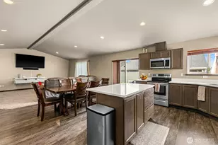 138 S Nevada Ave, East Wenatchee, WA 98802 - Photo 11