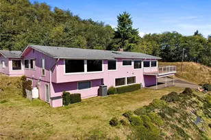 193 Robert Gray Dr SW, Ilwaco, WA 98624 - Photo 3