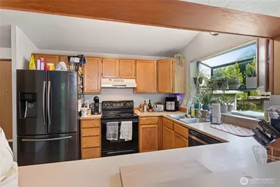 119 N 34th Street, Bellingham, WA 98225 - Photo 9