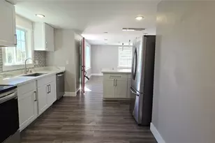 12053 70 Th Ave S, Seattle, WA 98178 - Photo 13