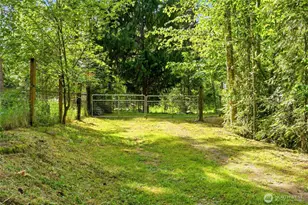 24015 SE 380th St, Enumclaw, WA 98022 - Photo 35