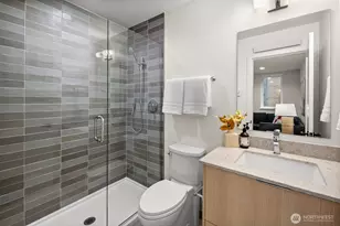 2851 NW 70th St, Seattle, WA 98117 - Photo 37