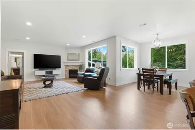 3109 108th Avenue E, Edgewood, WA 98372 - Photo 5