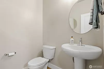 3109 108th Avenue E, Edgewood, WA 98372 - Photo 17